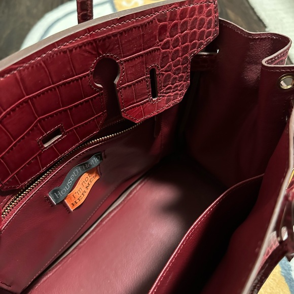 House of Hello:I am not Hermes - Picture 5 of 8